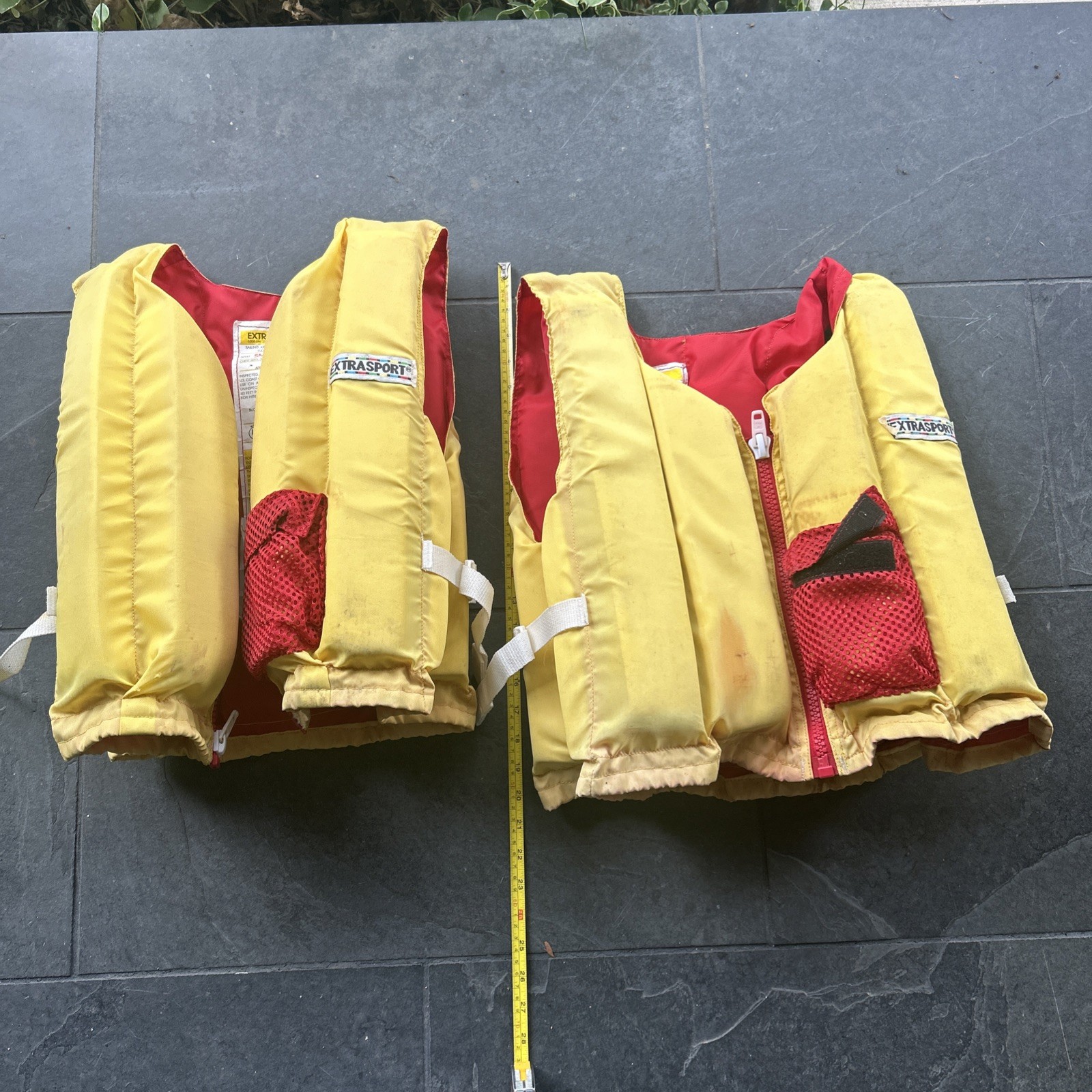 Lot Of 2 Extrasport CHX-1 2 Type III PFD SM Med Kid Flotation Life Jacket Vests