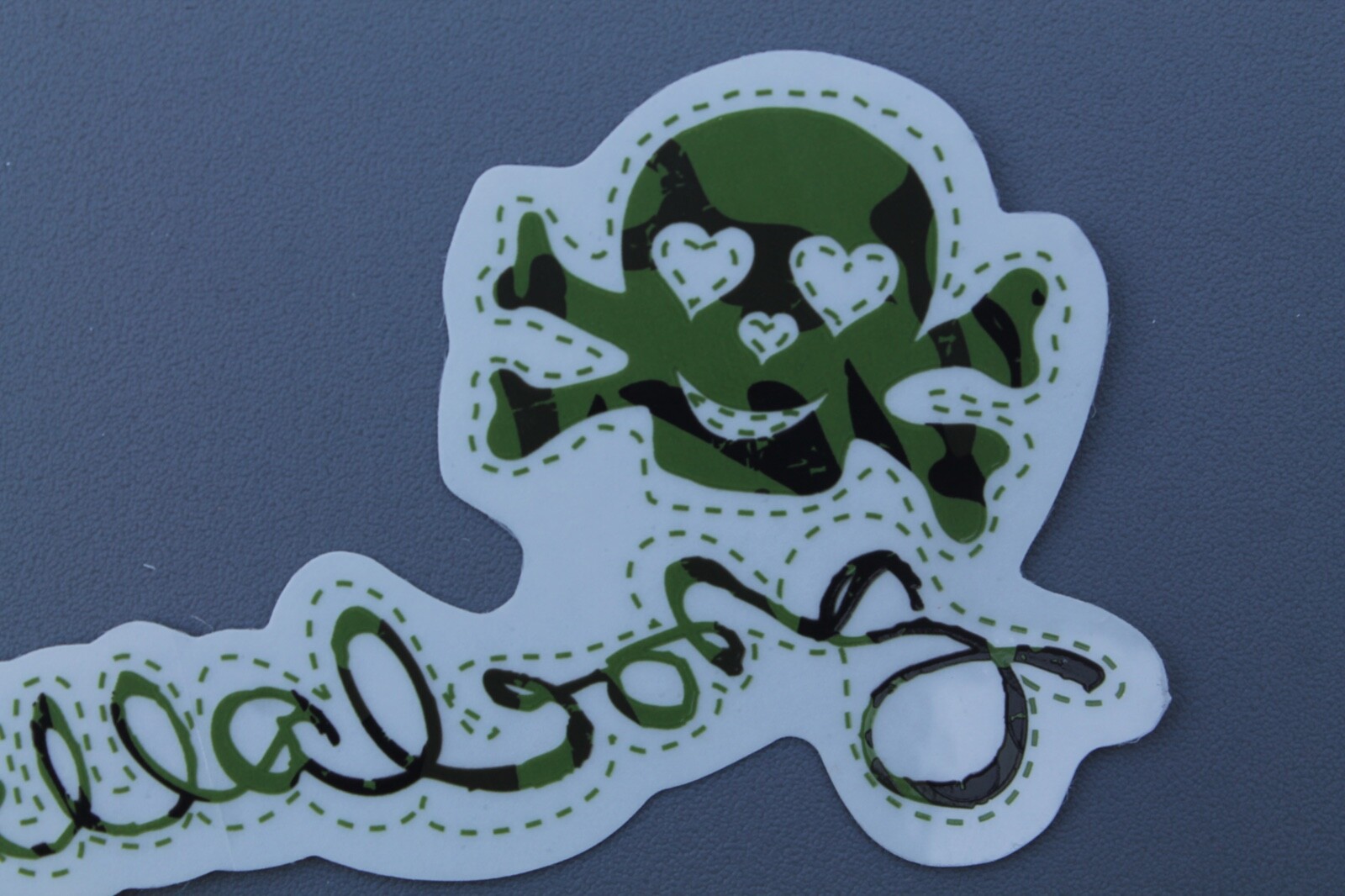 BILLABONG Surfboards Olive Army Green Skull Bones OG B4 Vintage Surfing STICKER