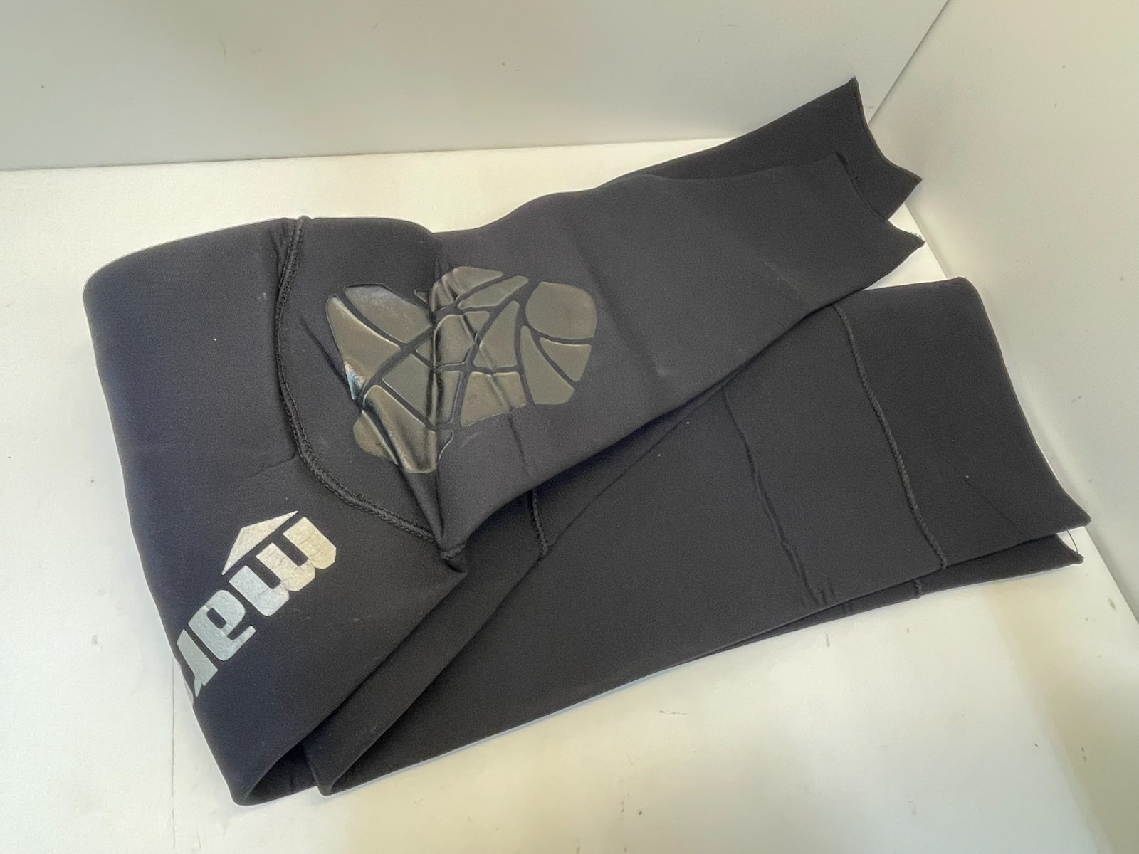 r76- Mares Diving/Fishing/Spearfishing Wetsuit Pants Bottoms Size 6 Mens
