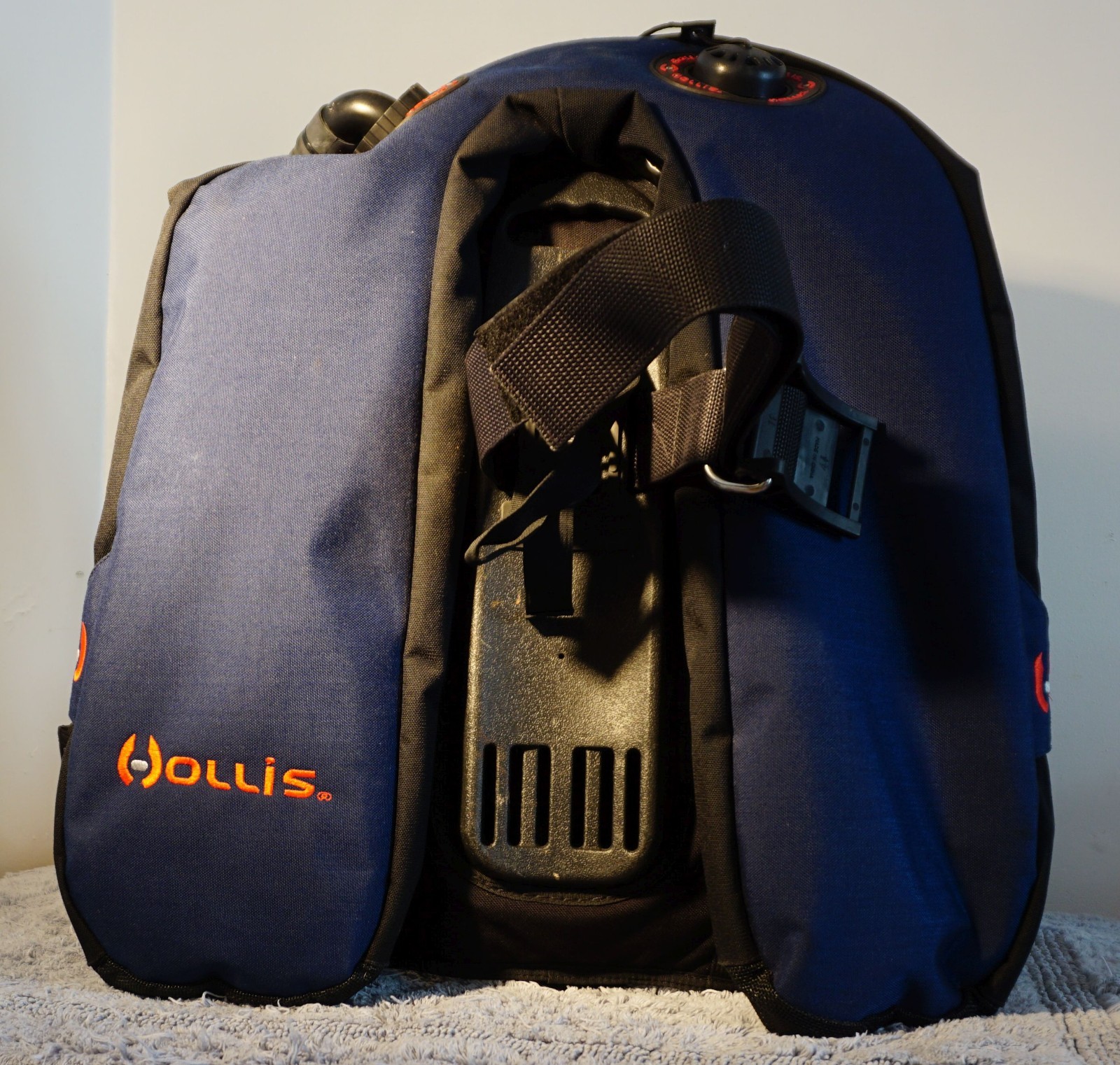 Hollis HD 100 Tec/Rec BCD Large L Blue Near Mint 47 Lbs Lift 210 SN 281508