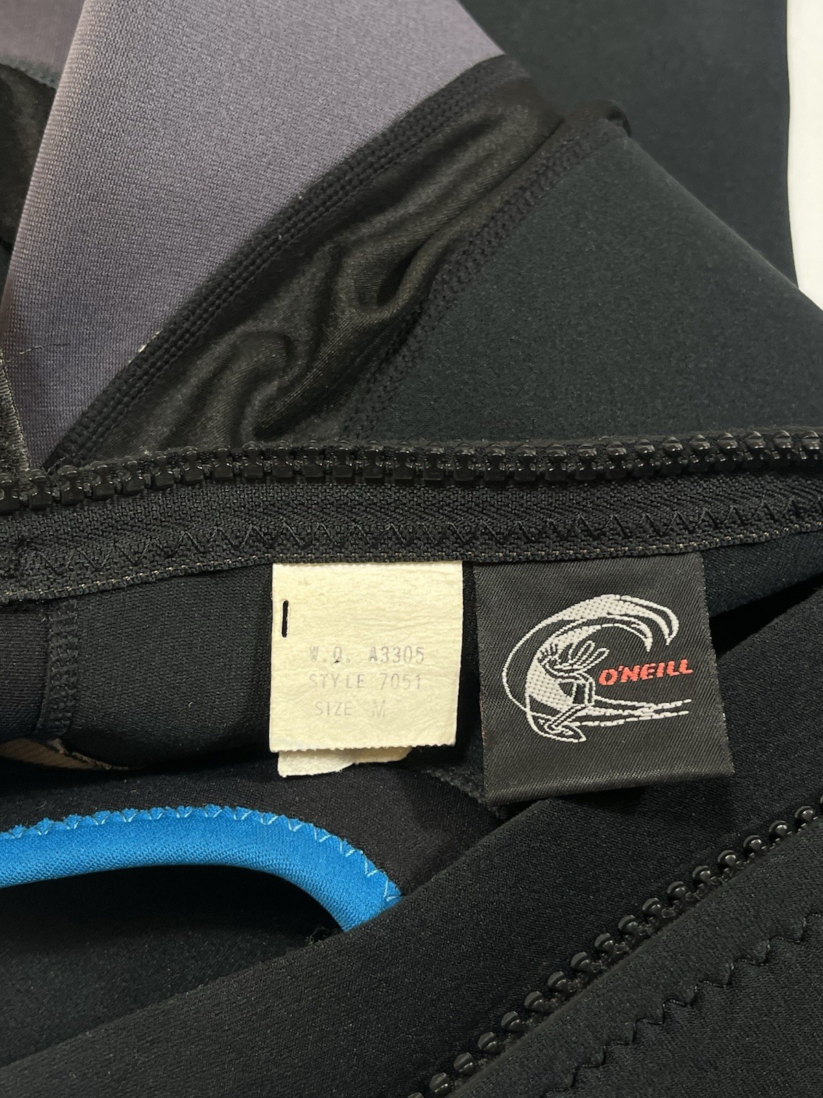 O’Neill Full Wetsuit Mens Medium Black Blue Gray 2mm Neoprene 7051