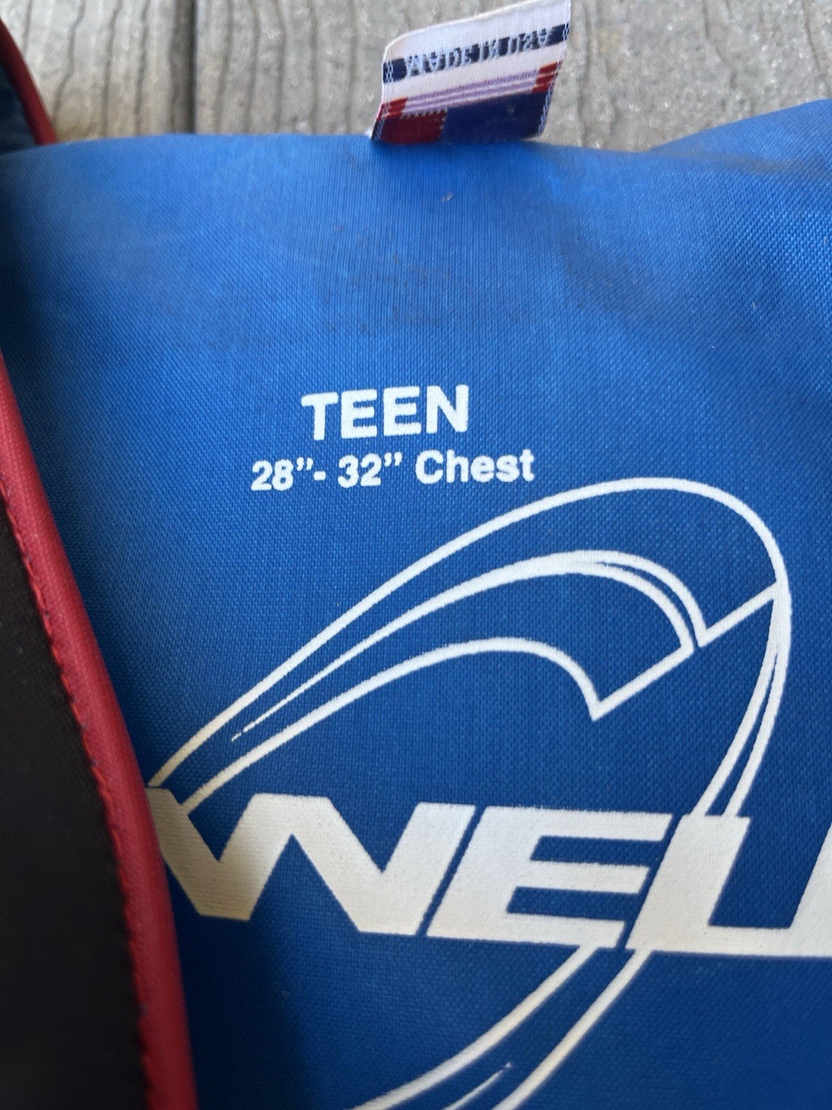 Nice Connelly Ski Vest Teen Size 28”-32” Chest And People Over 90 Lbs