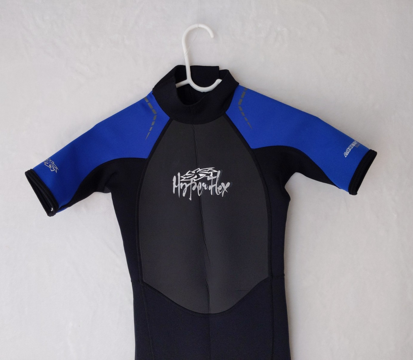 Hyper-Flex Wetsuit 10 Youth Black Blue Shorty Access 2.5mm Kids Surfing Swim