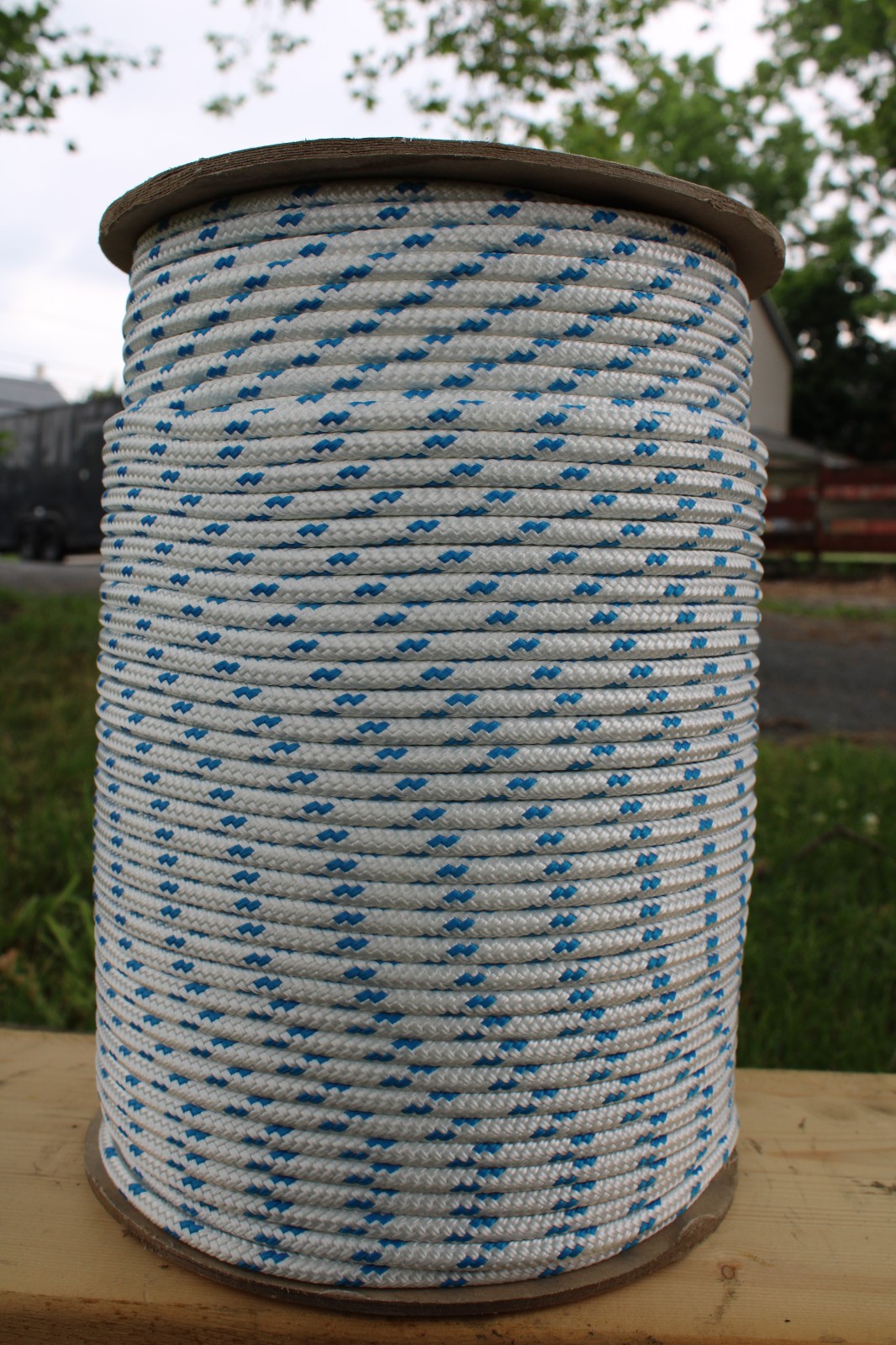 Sailboat Running Rigging Line, Yacht Braid Rope, 1/4″ BLUE – XLE from NOVA