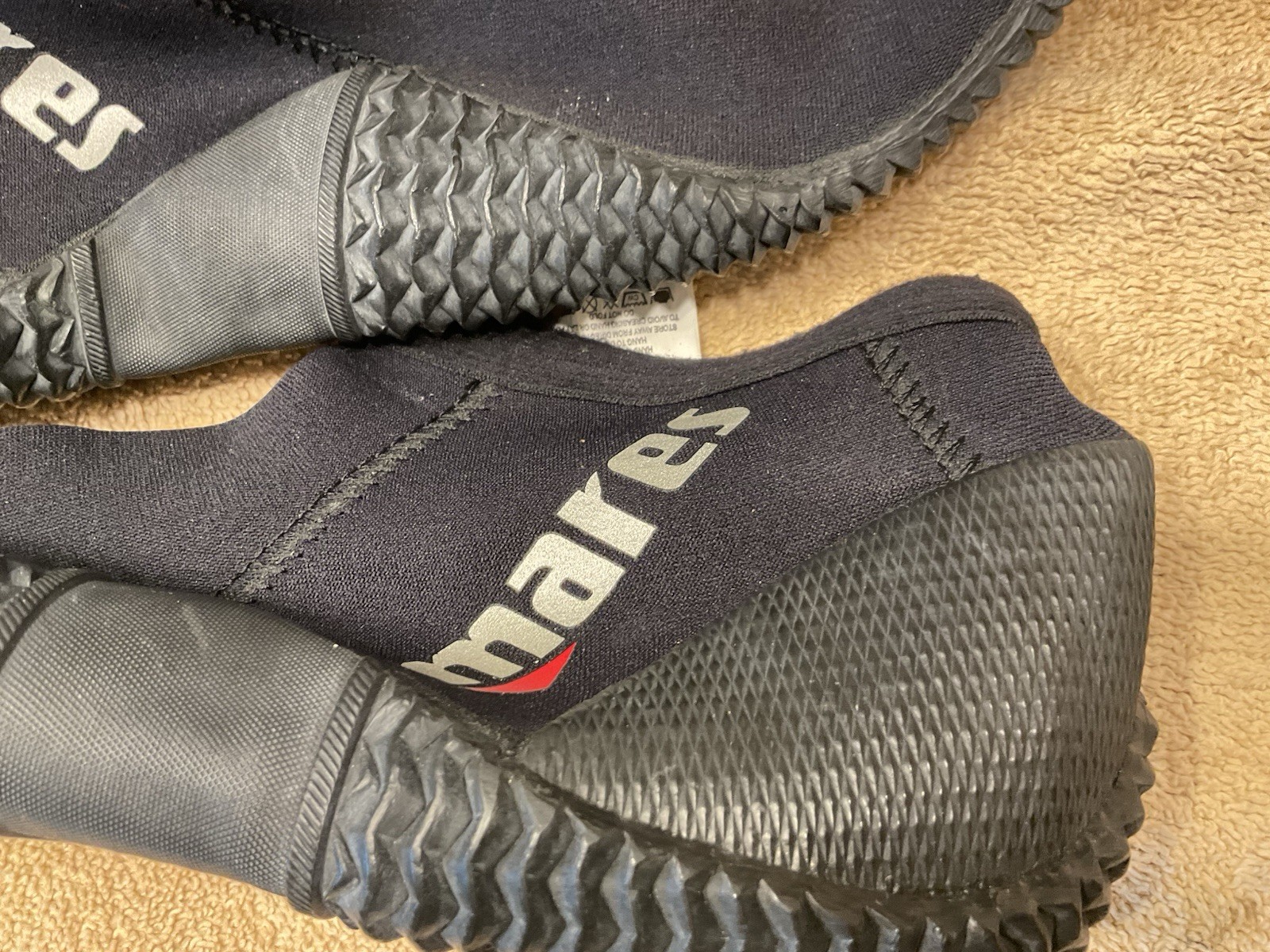 MARES Neoprene Scuba Diving Pull On Booties Size 9 Snorkeling