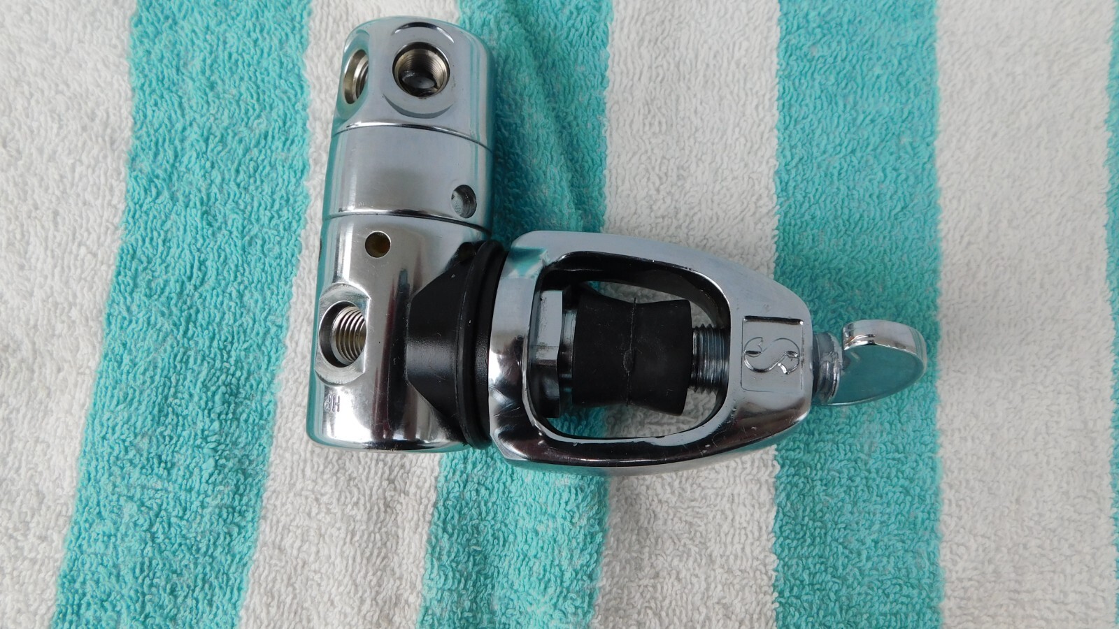Scubapro MK10 Read all details ,Perfect Mechanical condition, read all details