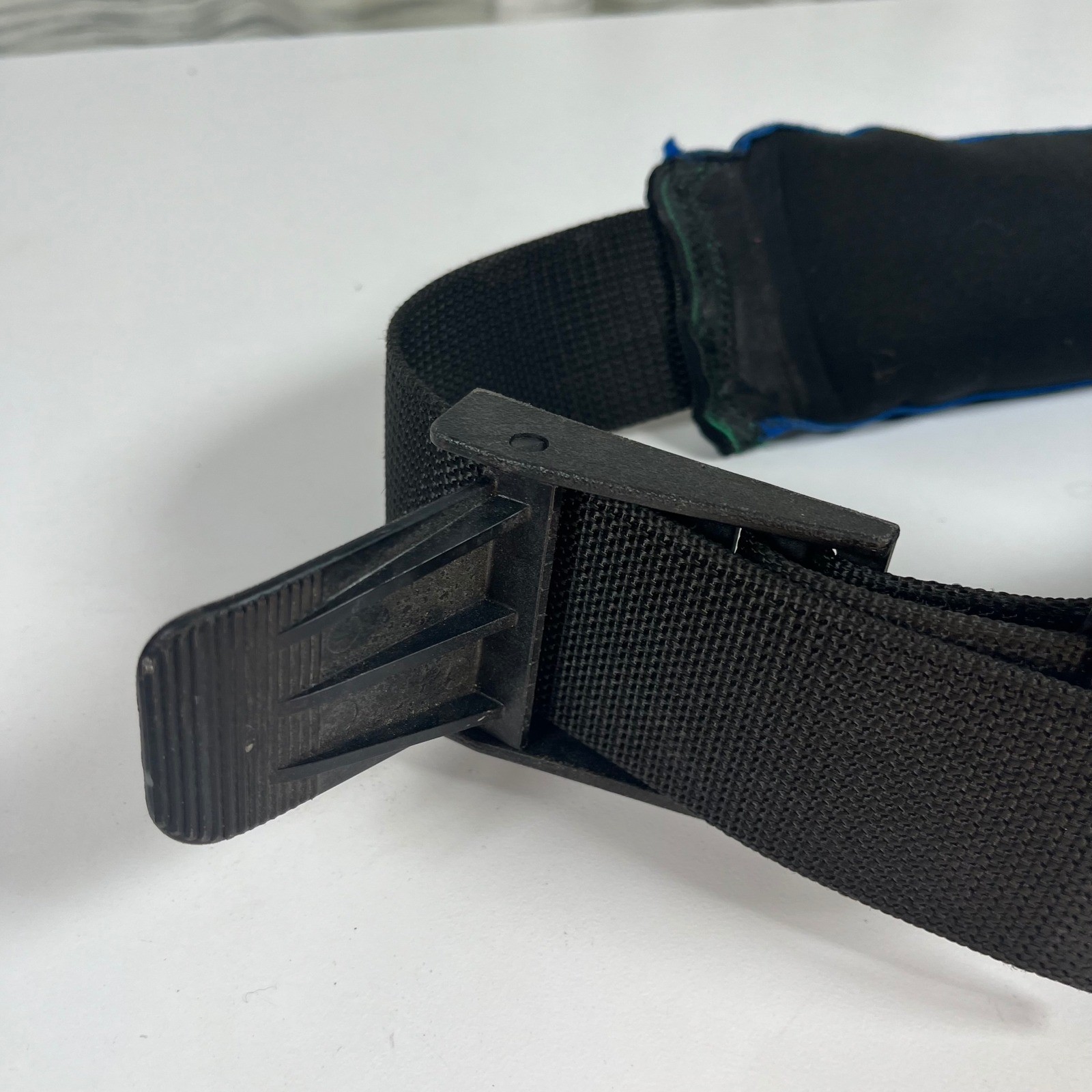 Seasoft Scuba Diving Weight Belt Black Blue Size 8 Padded Pockets 9lbs 2oz