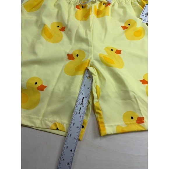 Yellow Rubber Duck Print Swim Trunks Mens Size L Water Repellent Mesh Lined NEW
