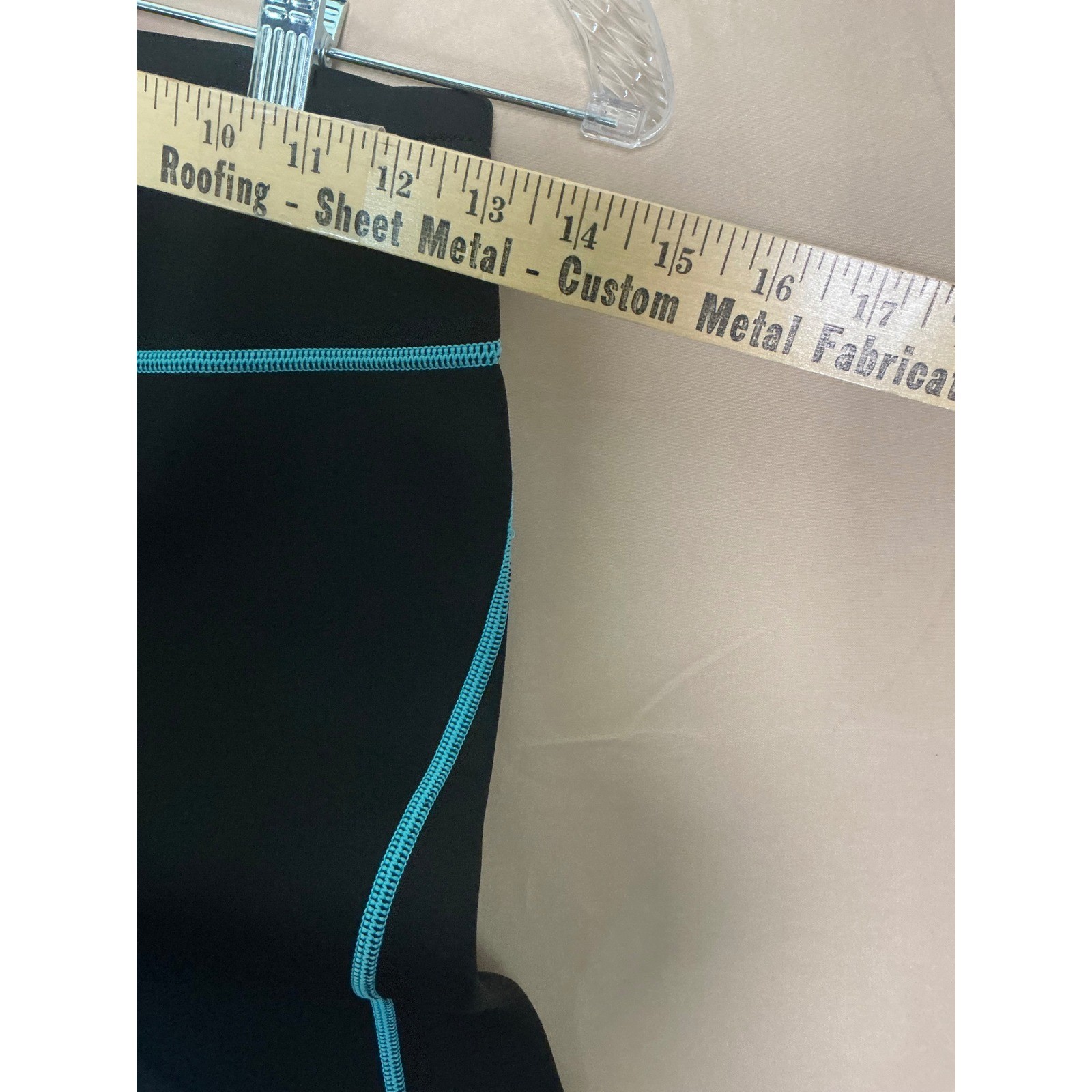 GoldFin Wetsuit Pants Womens Medium Black Excellent 2mm Neoprene Leggings Blue