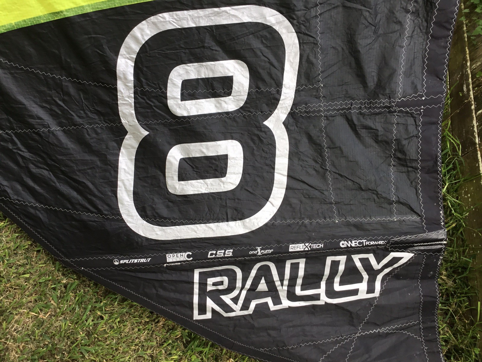 Slingshot Rally 8 meter SLE Kitesurfing Kite Excellent!