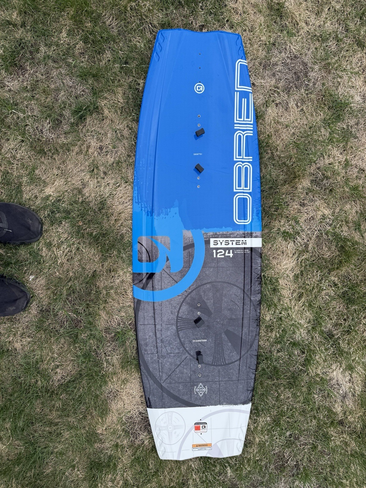 O’Brien System 124 Wakeboard Board Blue/Gray OBrien System 124 Wakeboard