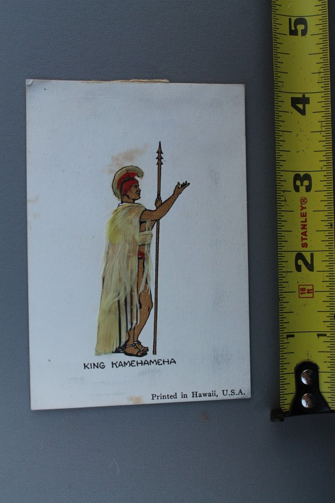 Hawaiian King Feather Duke Tiki Art Aloha USA V67A Vintage Surfing Trading Card
