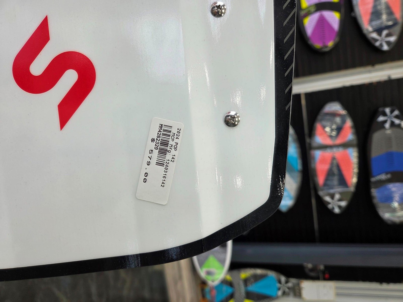 SLINGSHOT 2024 POP 142 WAKEBOARD SALE (LOZ)