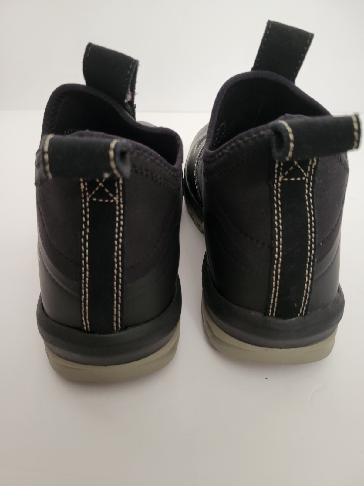 Kujo Yardwear | Jax | Water Resistant and Slip Resistant | Easy Pull-on Outdo…