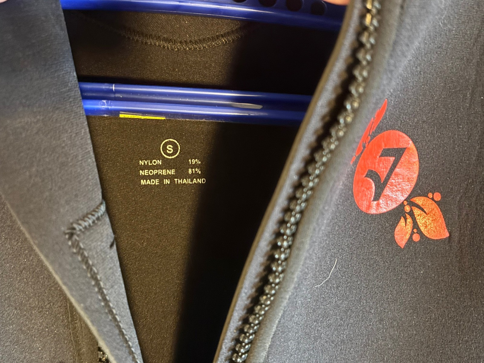 Gently Used Womens Black Fullsuit Wetsuit 7/5mm by Tilos Size Small