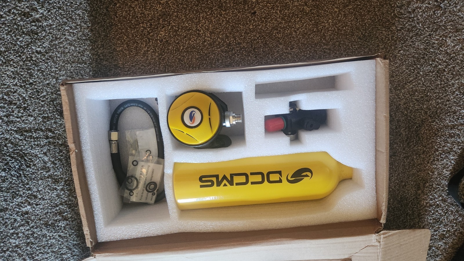 Oceanic Spare Air Mini Scuba Tank Kit w/ Regulator, Hose, Gauge, Valve Yellow