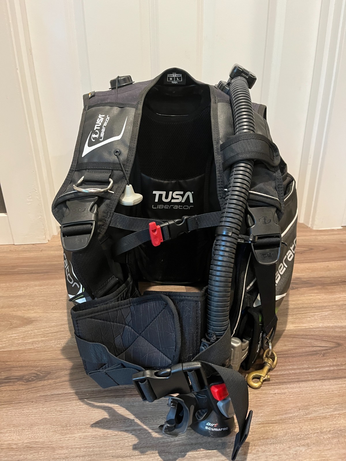 Tusa Liberator With Advanced Weight Loading System III Jacket Type BCD M/L