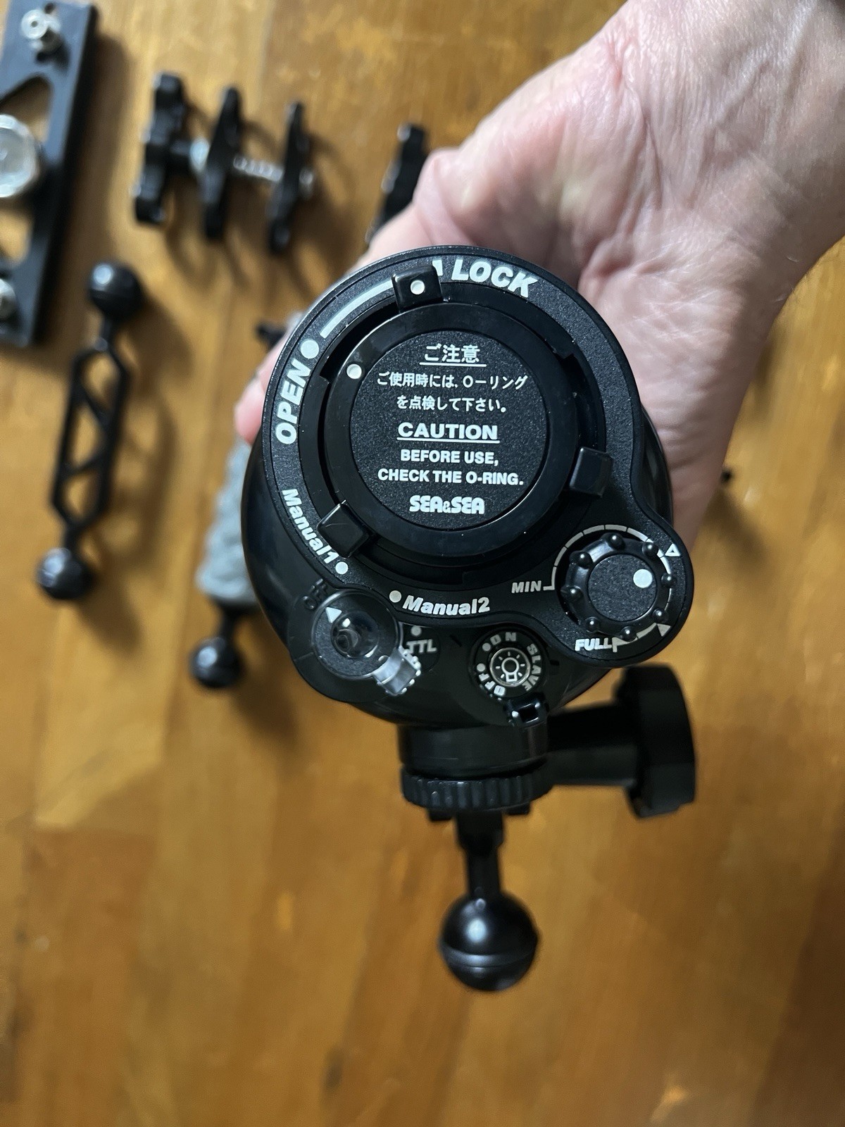 SEA & SEA YS-110a TTL STROBE-Never Used+2 Camera Plates,Serfas Post+Conn.+AKONA