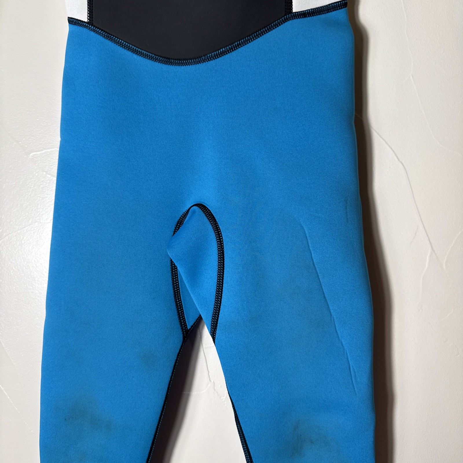 Hyperflex Size 6 Blue Wetsuit Boys Girls Kids Children Shorty Full Zip Black