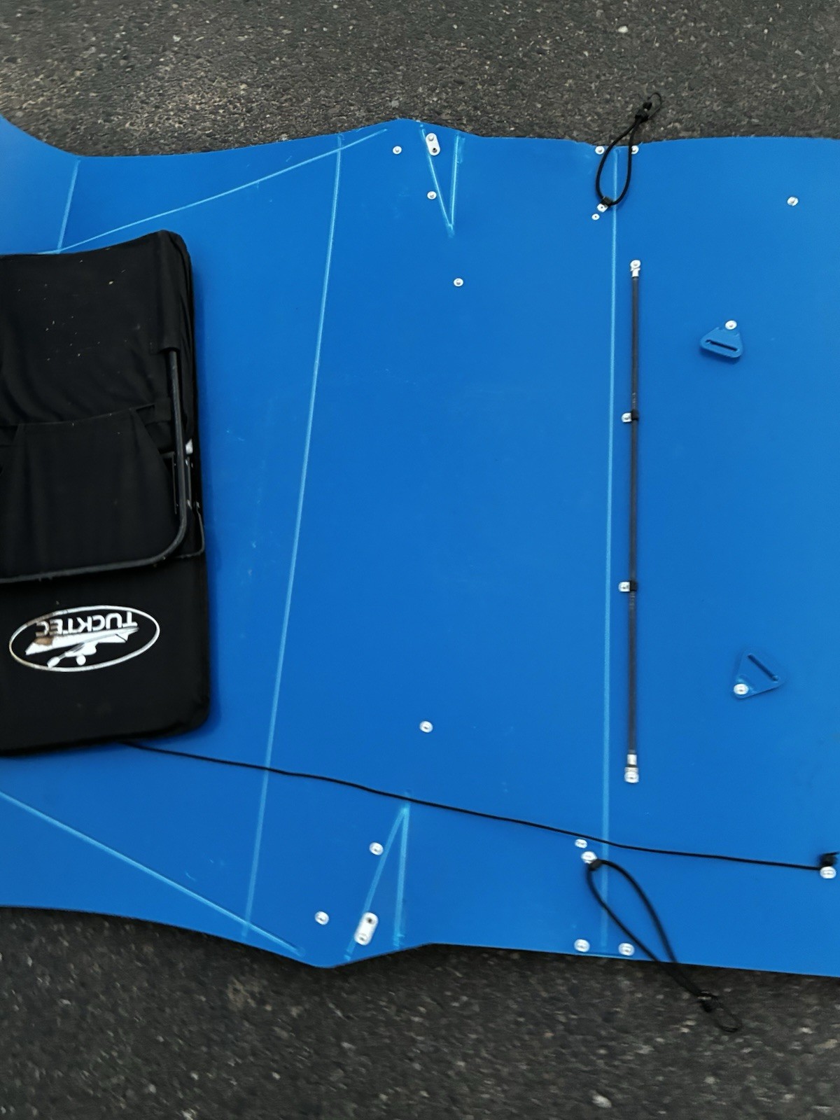 Tucktec Folding Kayak, 10′, CAP 300 lBS 2025 Blue