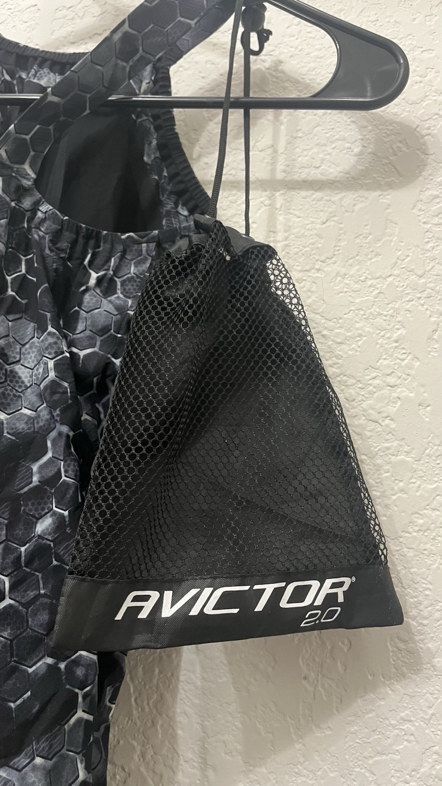 TYR Avictor 2.0 Closed Back Tech Suit Competitive Swimwear Size 27