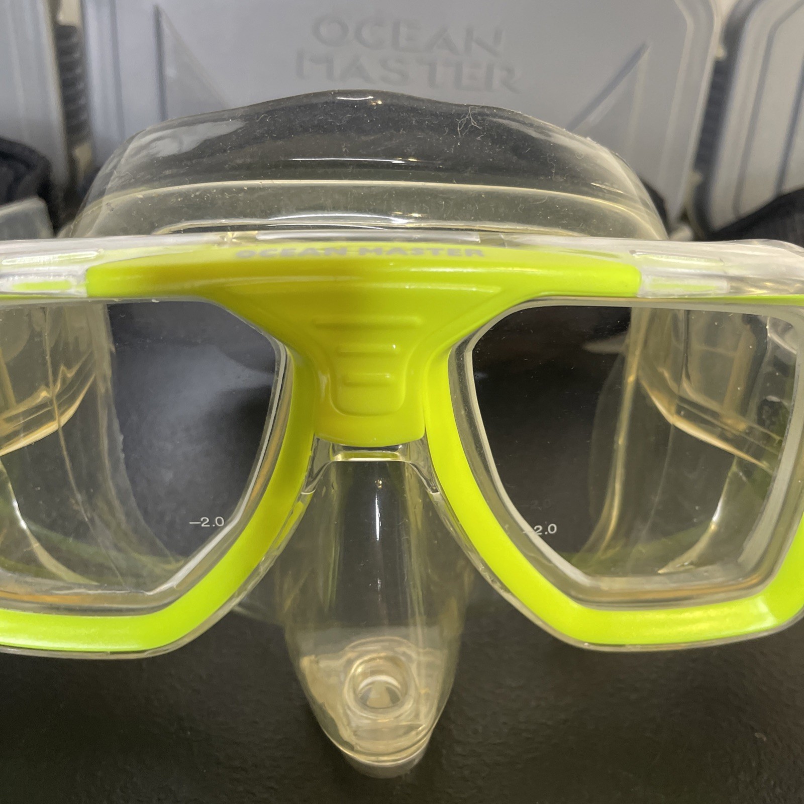 Ocean Master Tempered Glass Snorkeling Masks Q Strap Lot Of 3 With Cases