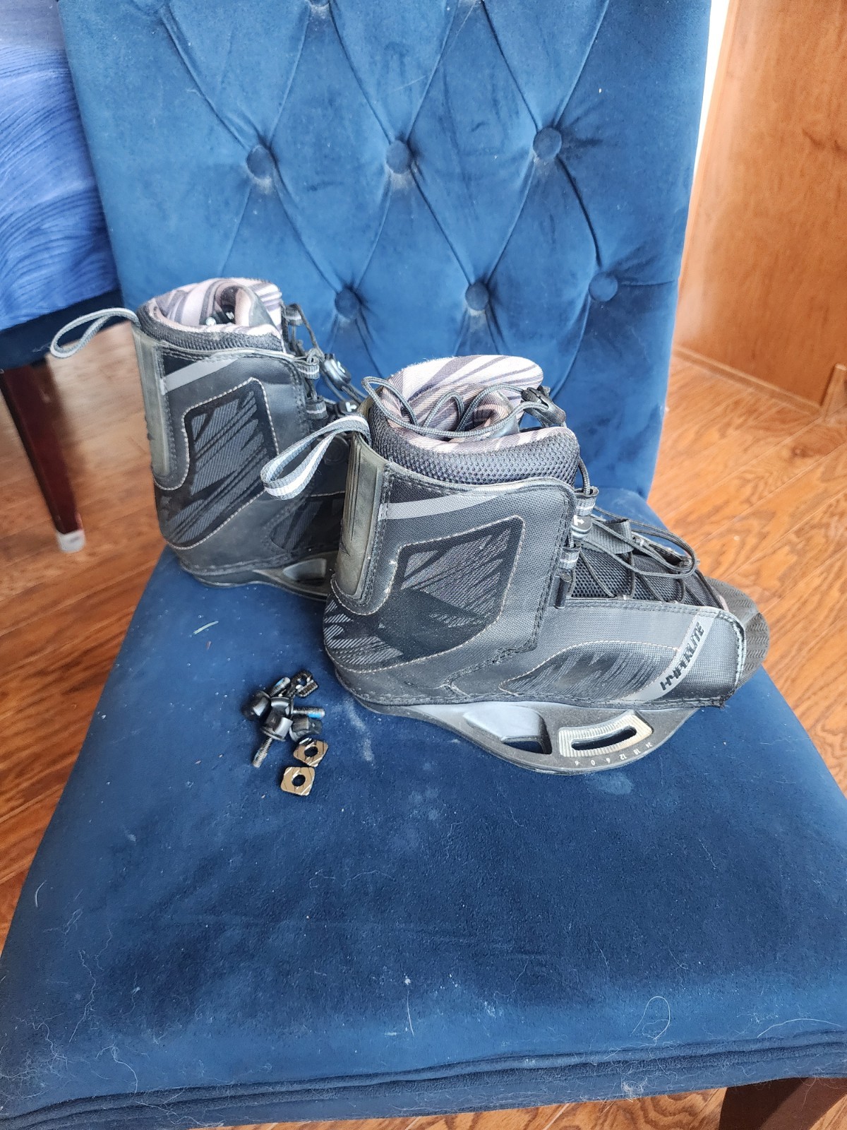 Hyperlite Remix Wakeboard Bindings for Men – Black , US 7-10.5