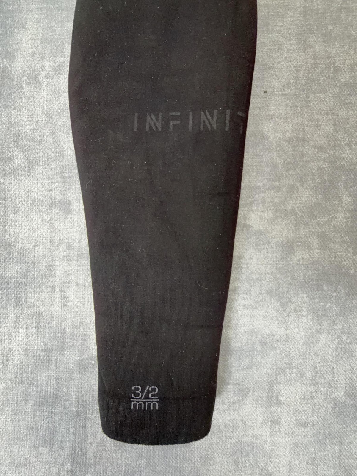 Xcel Infiniti 3/2mm Full Wetsuit Black Chest Zip Surf Suit Neoprene Thailand