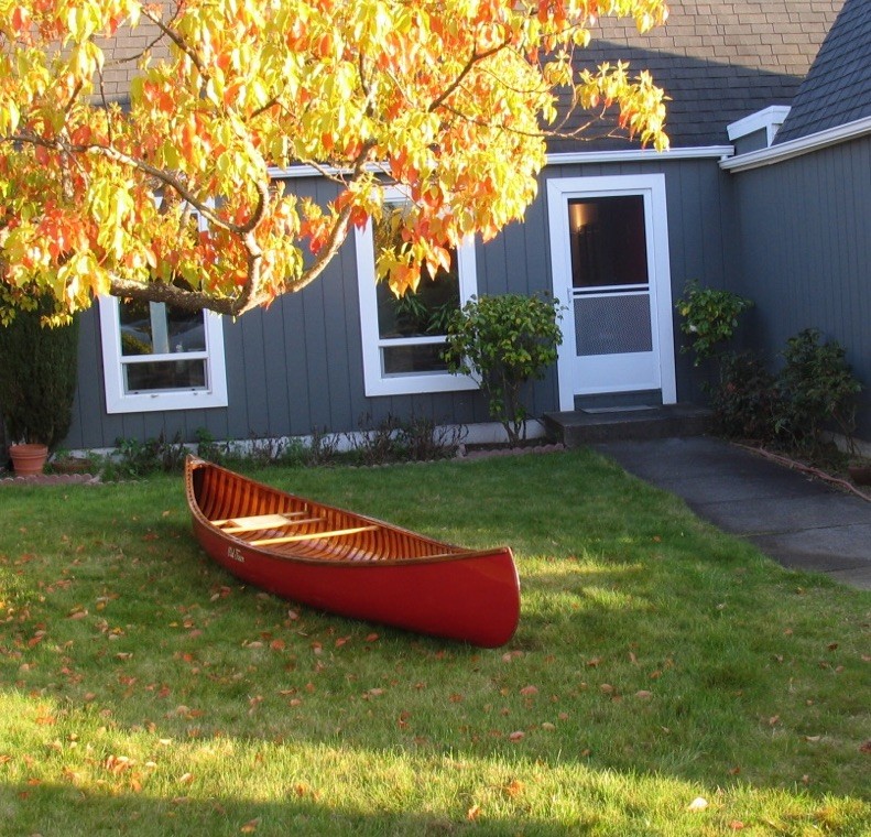 I’m selling a refurbished 1968 Old Town Canoe Trapper 15