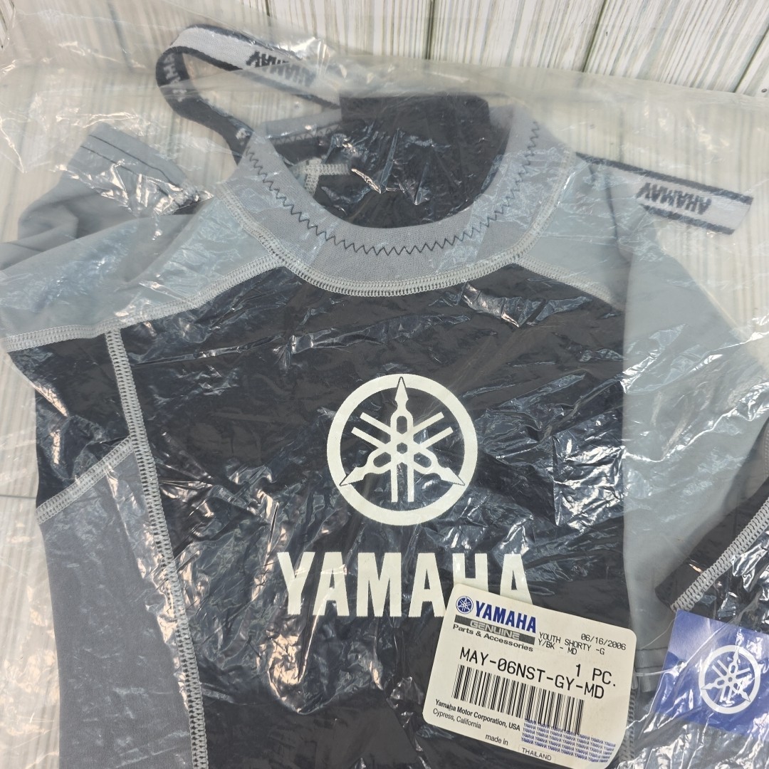 Yamaha Wet Suit Boys Grey Black Shorty Surf Jet Ski – New