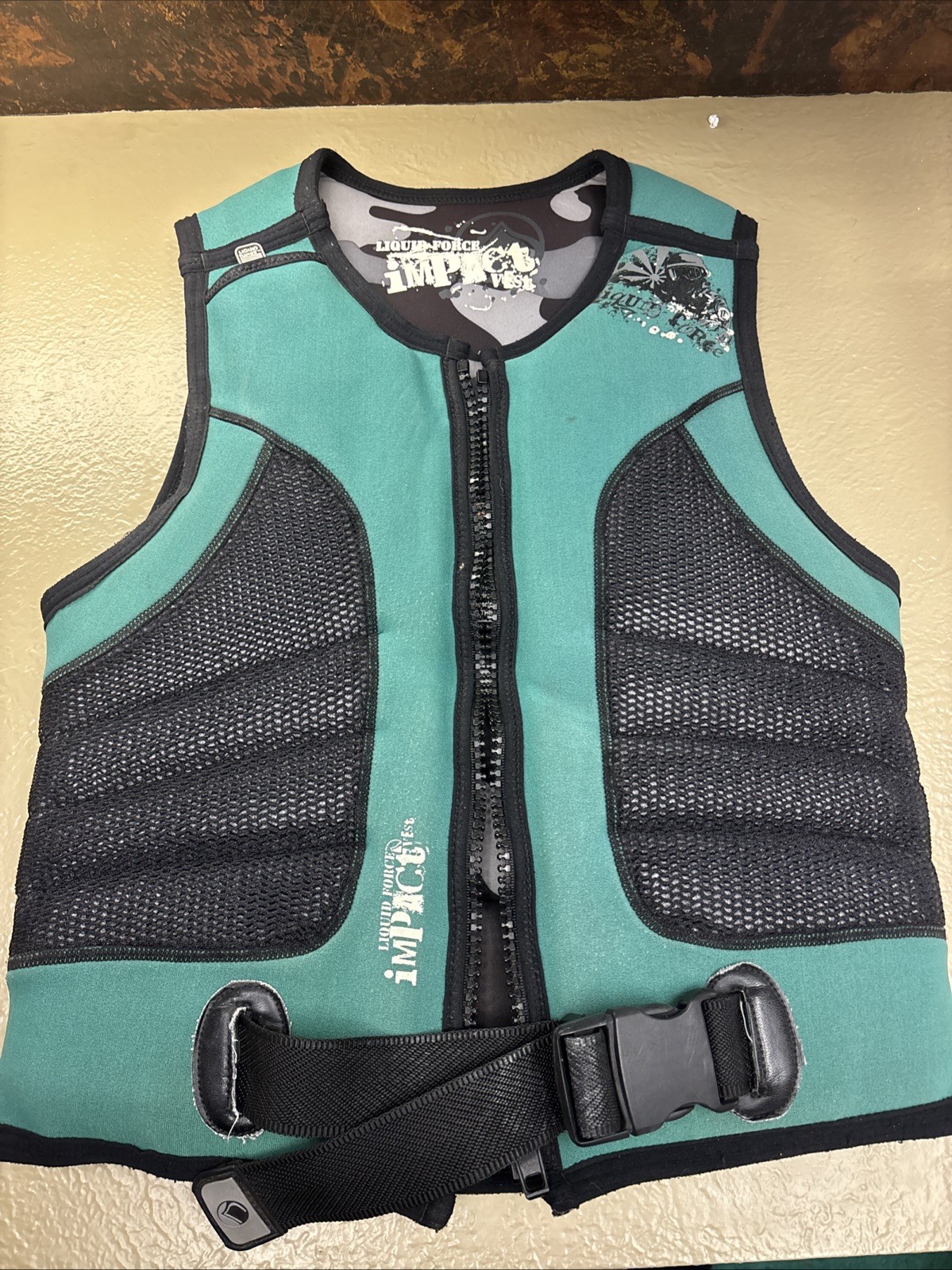 Liquid Force Impact Squad Lifevest Men’s Army Green Camo S Small