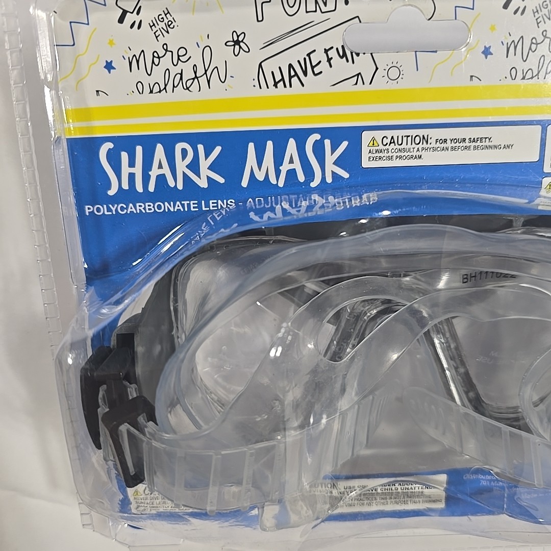 High Five Shark Mask Swim Goggles Mask Latex Free Kids Sealed Shark Teeth Dive