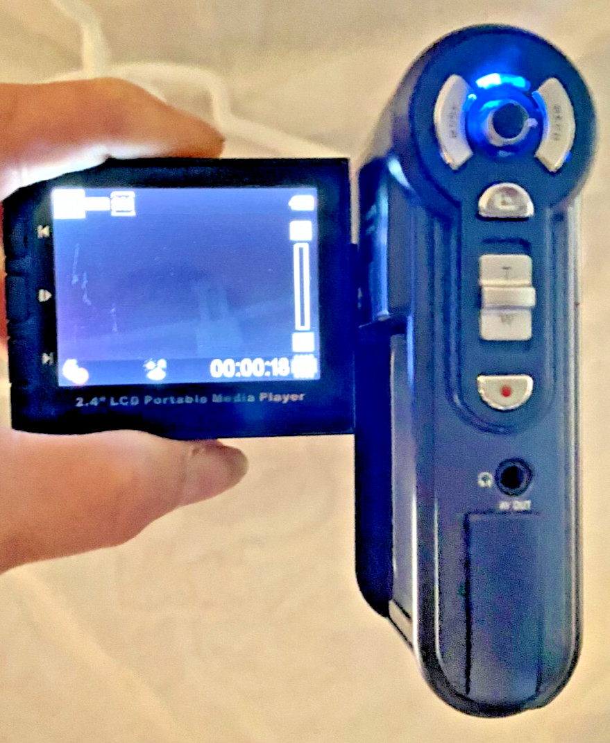 **NICE**Bonica Snapper HD Digital Video (HDDV) w/Accessories & Hard Case K233