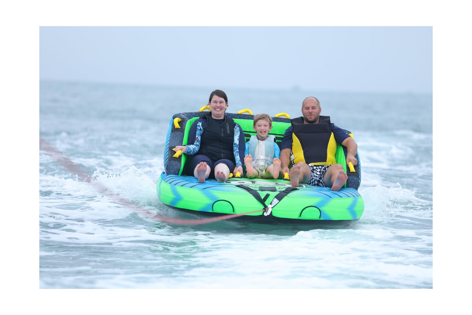 2-3 Person Towable Tubes for Boating, Sofa Style Boat Tube, Water Sports Infl…