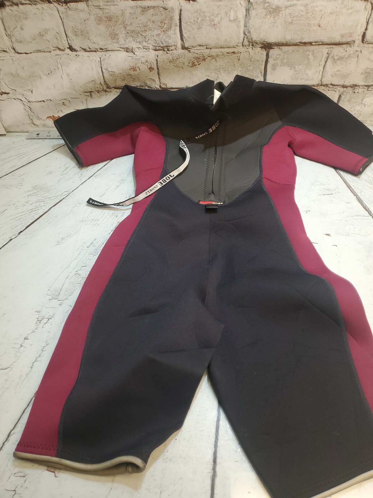 Womens Jobe Wet suit Surf Watersport 1 Piece Suit Size 9/10 Black Red