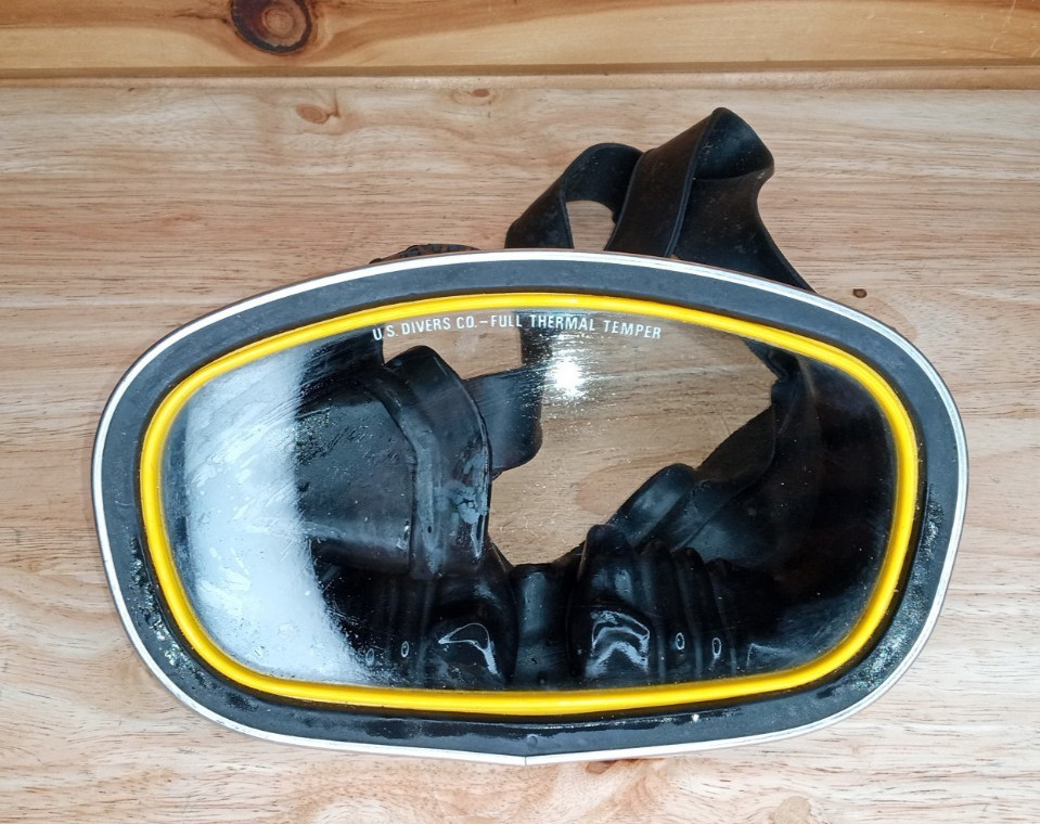 US Divers Atlantis Vintage Scuba Dive Mask Tempered Glass Snorkel Goggles