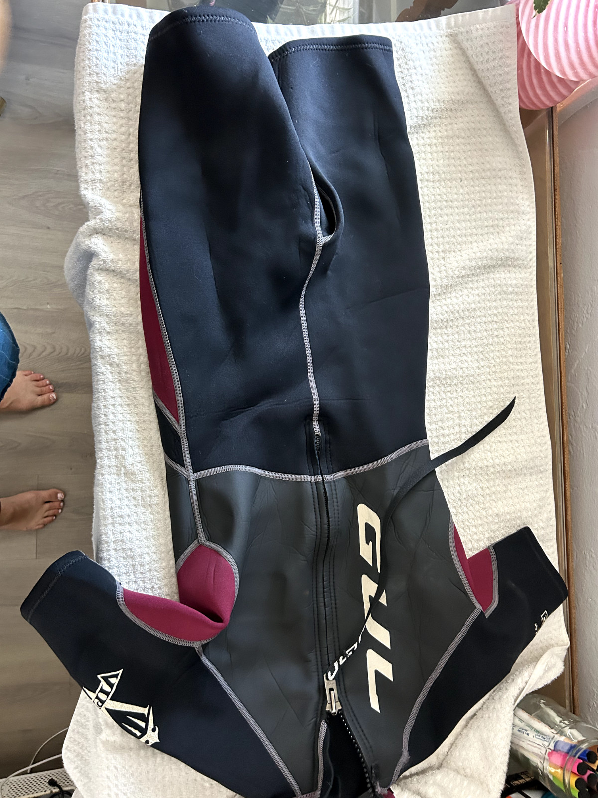 GUL Wet Suit Shorty Mens Medium Small Viper Titanium 2×2 Red and Black