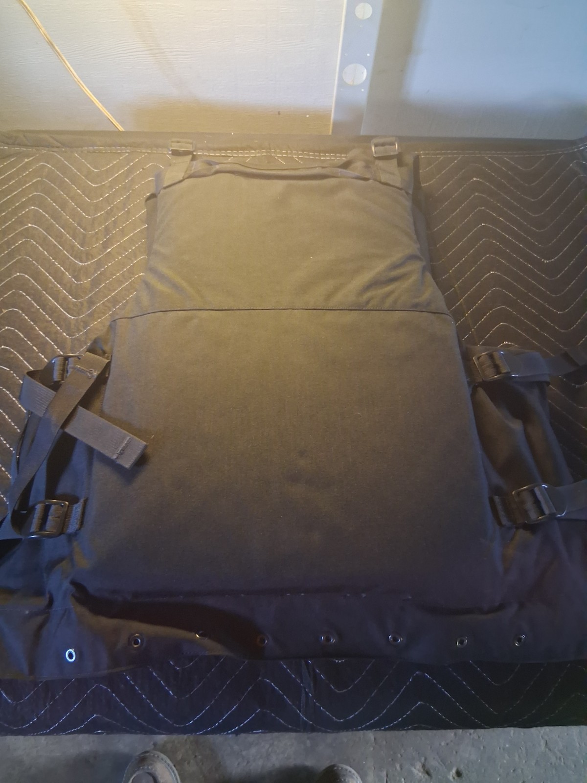 mustang universal military vest