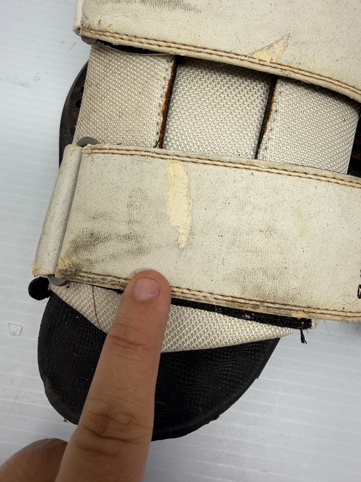Slingshot Joint Wakeboarding, Kiteboarding, BindingsL/XL Rough Condition READ*