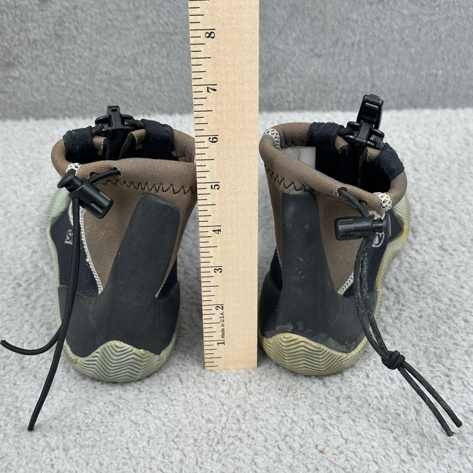 Slippery Water Sports Neoprene Booties XS Black Beige Zip Up Wetsuit Shoes Mens