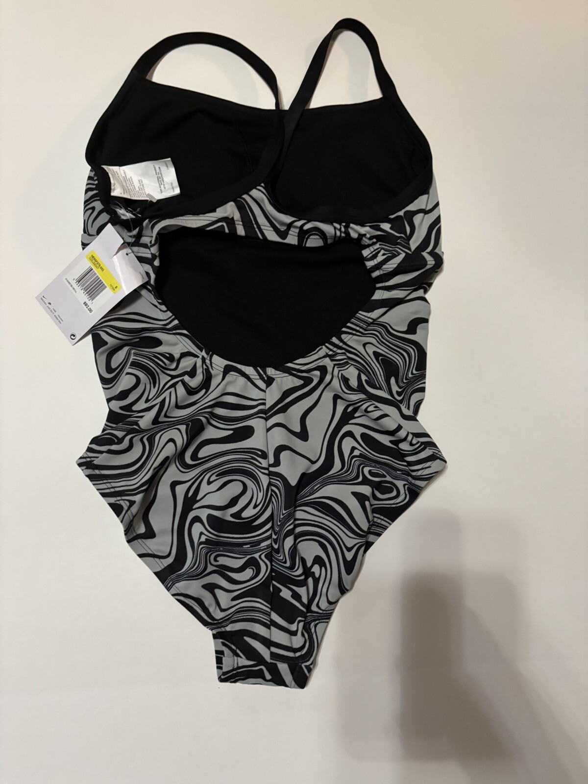 Nike 1 Piece Women’s Swimsuit Size Small
