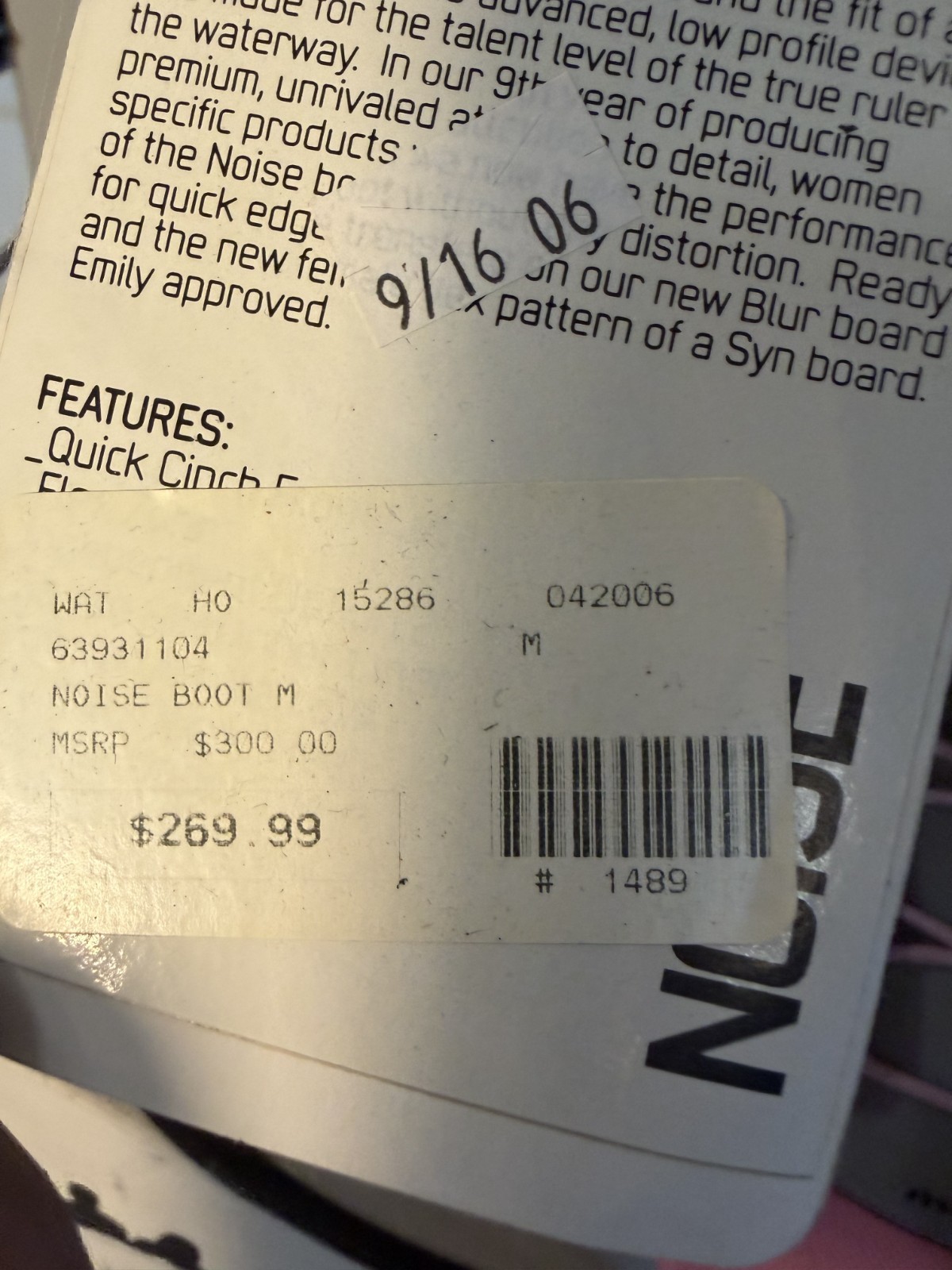 Hyperlite Noise Womens Wakeboard Bindings MEDIUM (Fits Women’s 4 – 8)