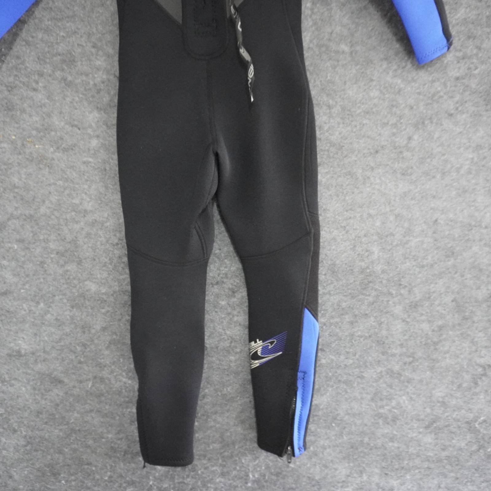 O’Neill Reactor 3/2 Wetsuit Womens 6 Front Zip Surf Full Body Neoprene Blue Blac