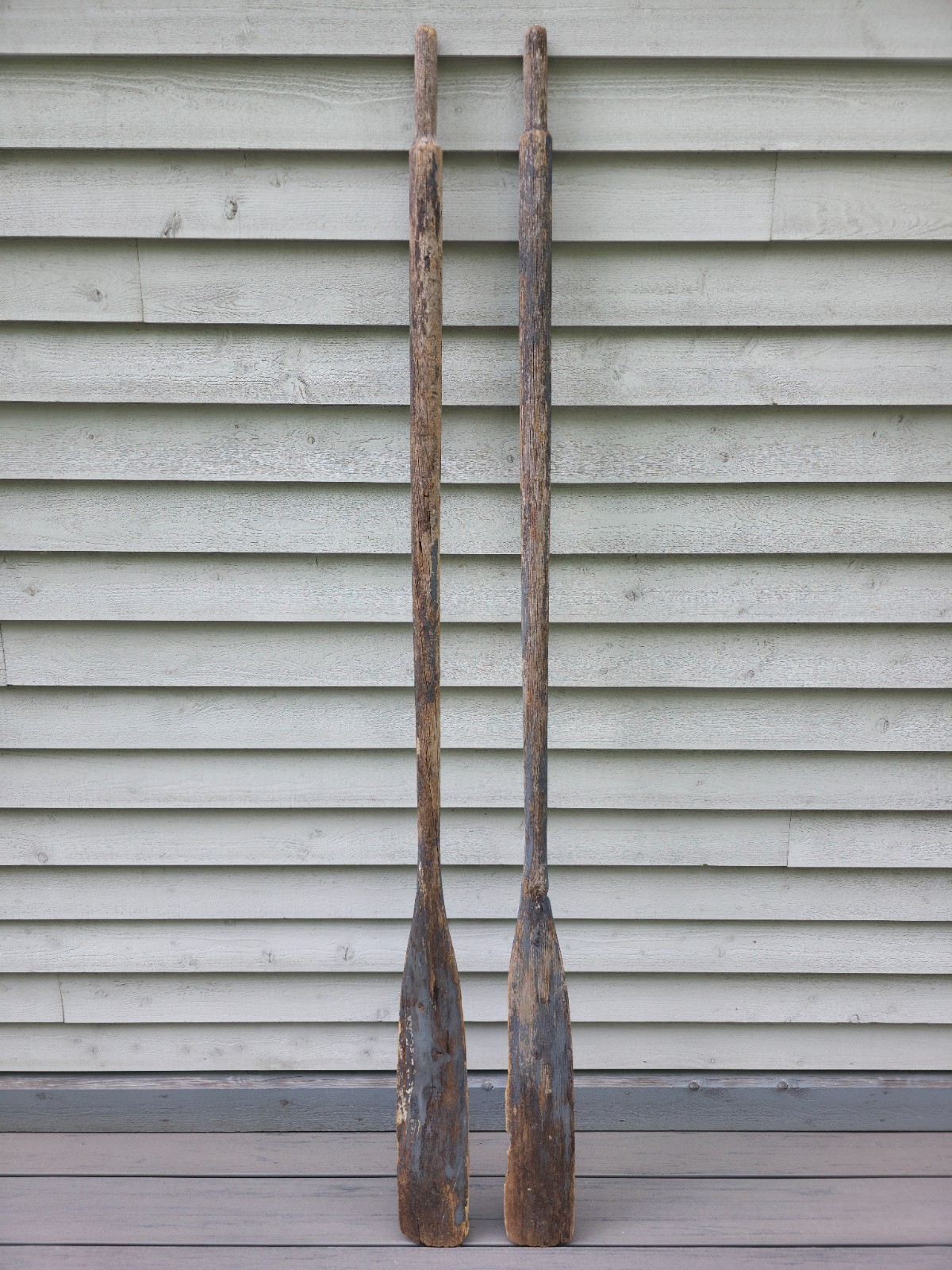 VINTAGE Old GRAY Wooden Paddles Oars Heavy Wear Measures 78″