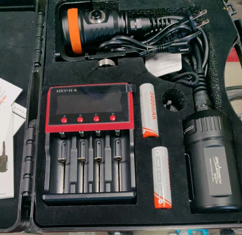 OrcaTorch D620 V2.0 2700 Lumens Canister Light