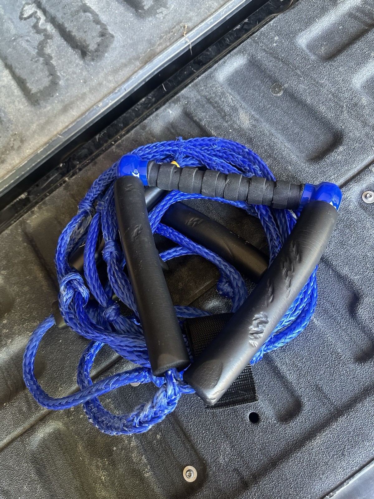 Hyperlite Bungee Surf Rope & Handle – 25ft. Blue