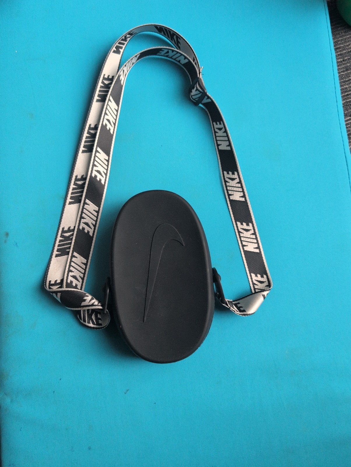 Nike Black Swim Water-Resistant Bag (1L) Detachable Crossbody Strap