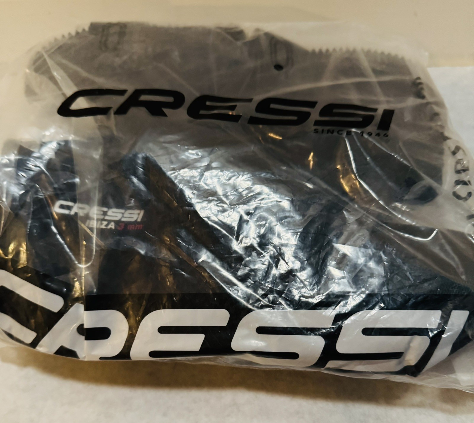 Cressi – IBIZA 3mm – Neoprene Diving Boots – Black Size 10 – US435505 – Sealed