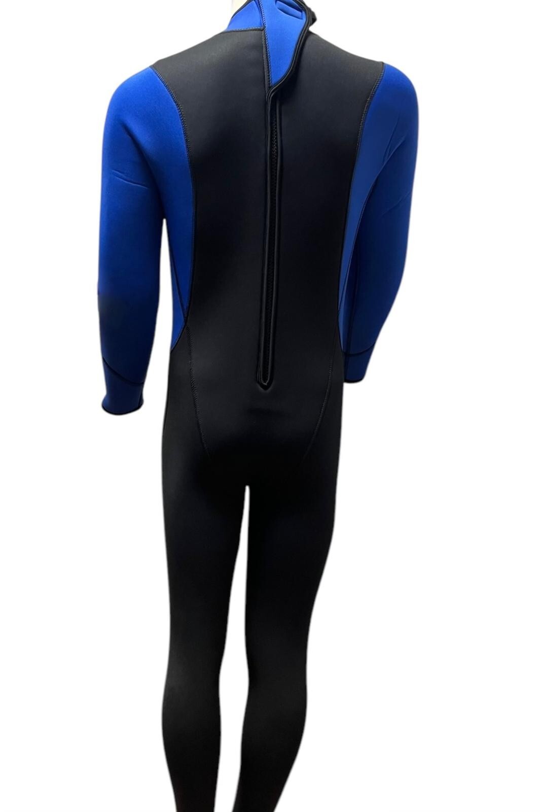 7MM wetsuit men size XXX-Large