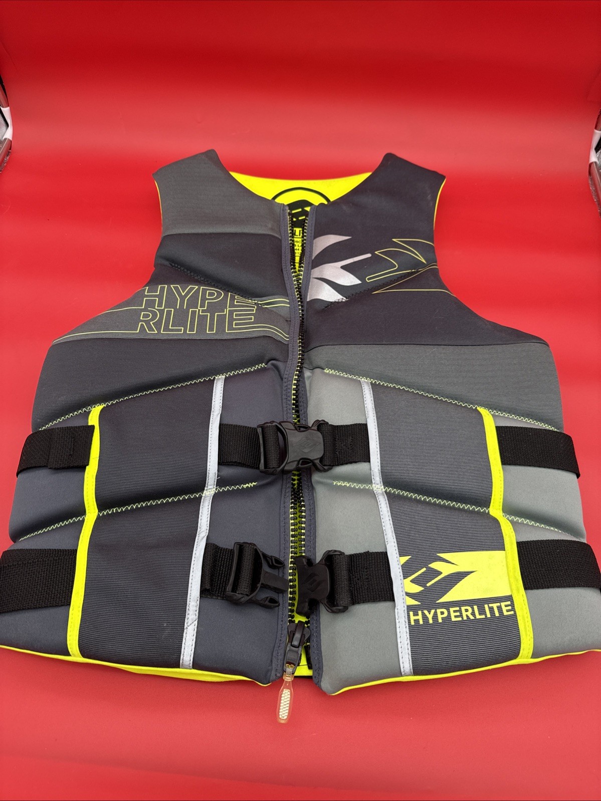 Hyperlite Life Vest Jacket Men’s Large CGA Neoprene Black/Gray/Neon/Green